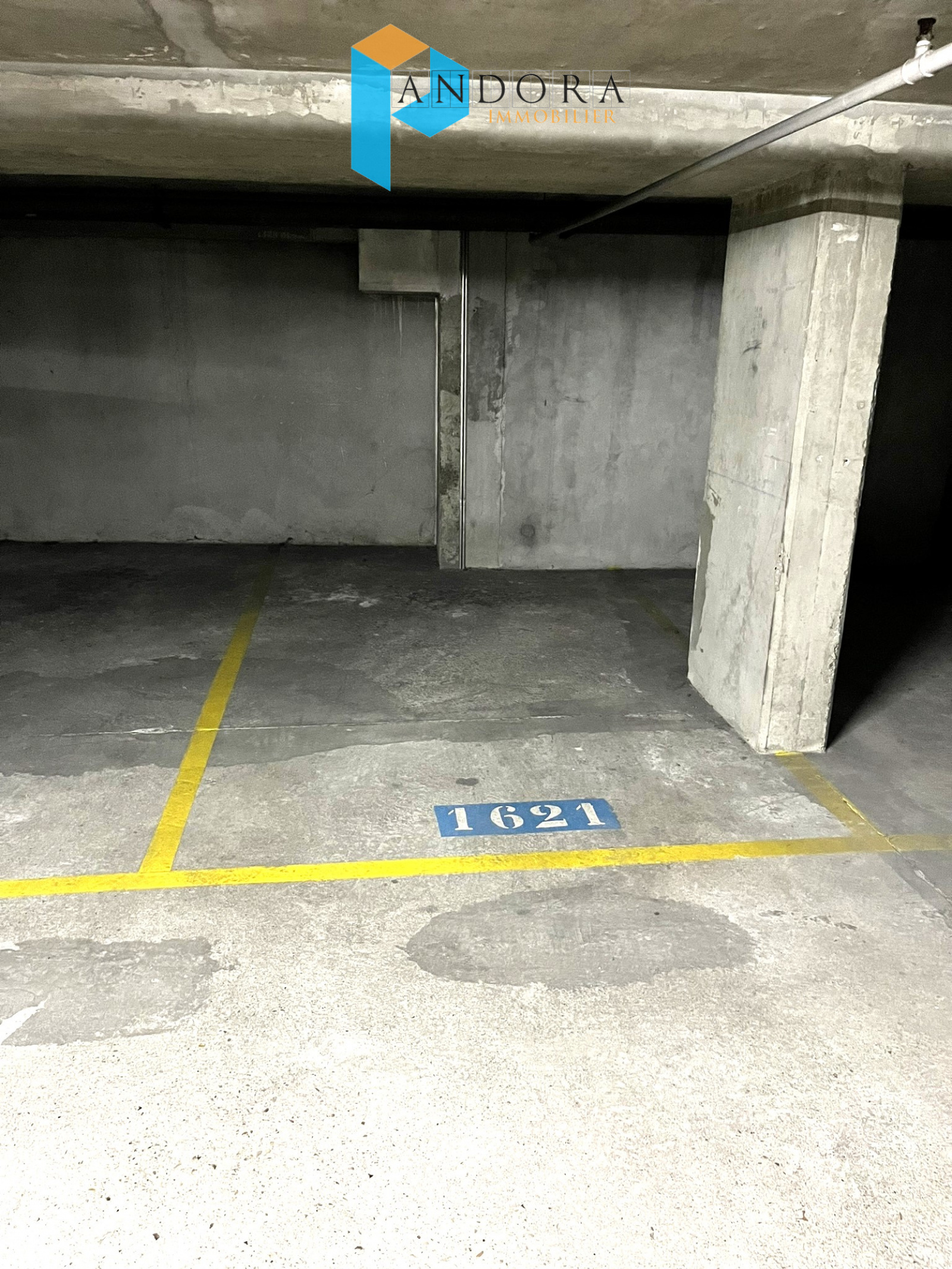 Image_, Parking, Saint-Maurice, ref :511